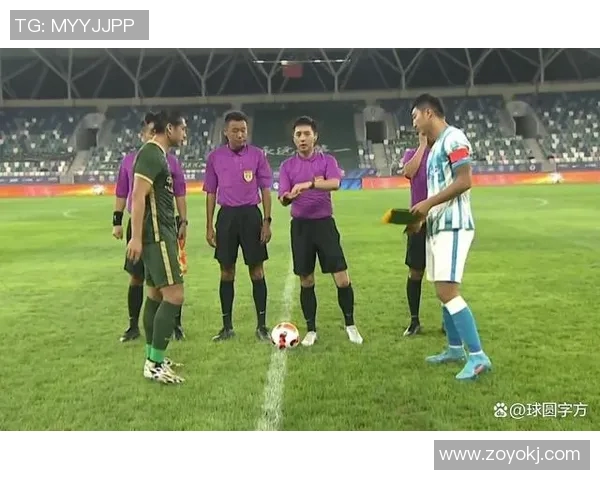 广州足球队以77分领跑精英赛积分榜展现强大实力