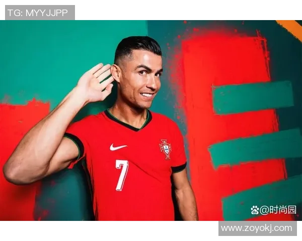 足球明星个性书包图片展示让你领略运动与时尚的完美结合