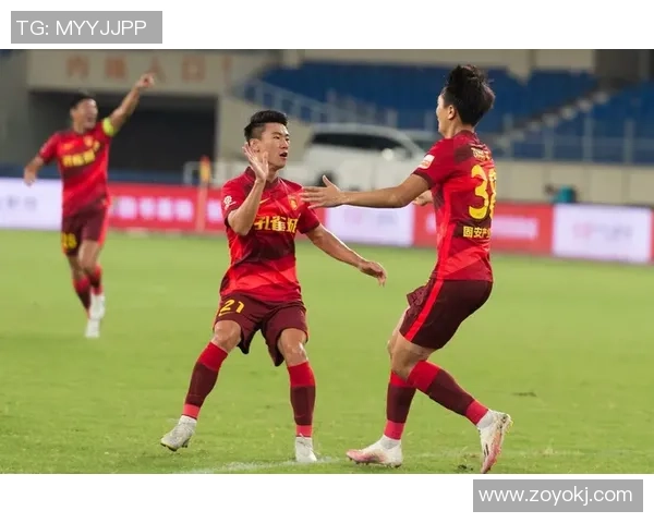 成都羽毛球队以63分领跑邀请赛积分榜展现强劲实力